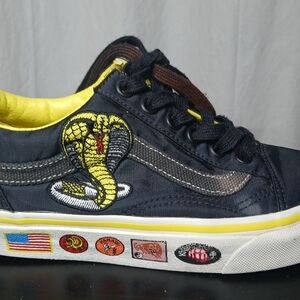 Boys 3.5 Girls 5 Vans Old Skool Cobra Kai Black Yellow Shoes Karate Sneakers